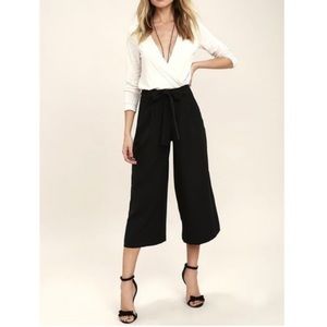 Zara cropped drawstring sash high waist wide leg trousers…size medium black